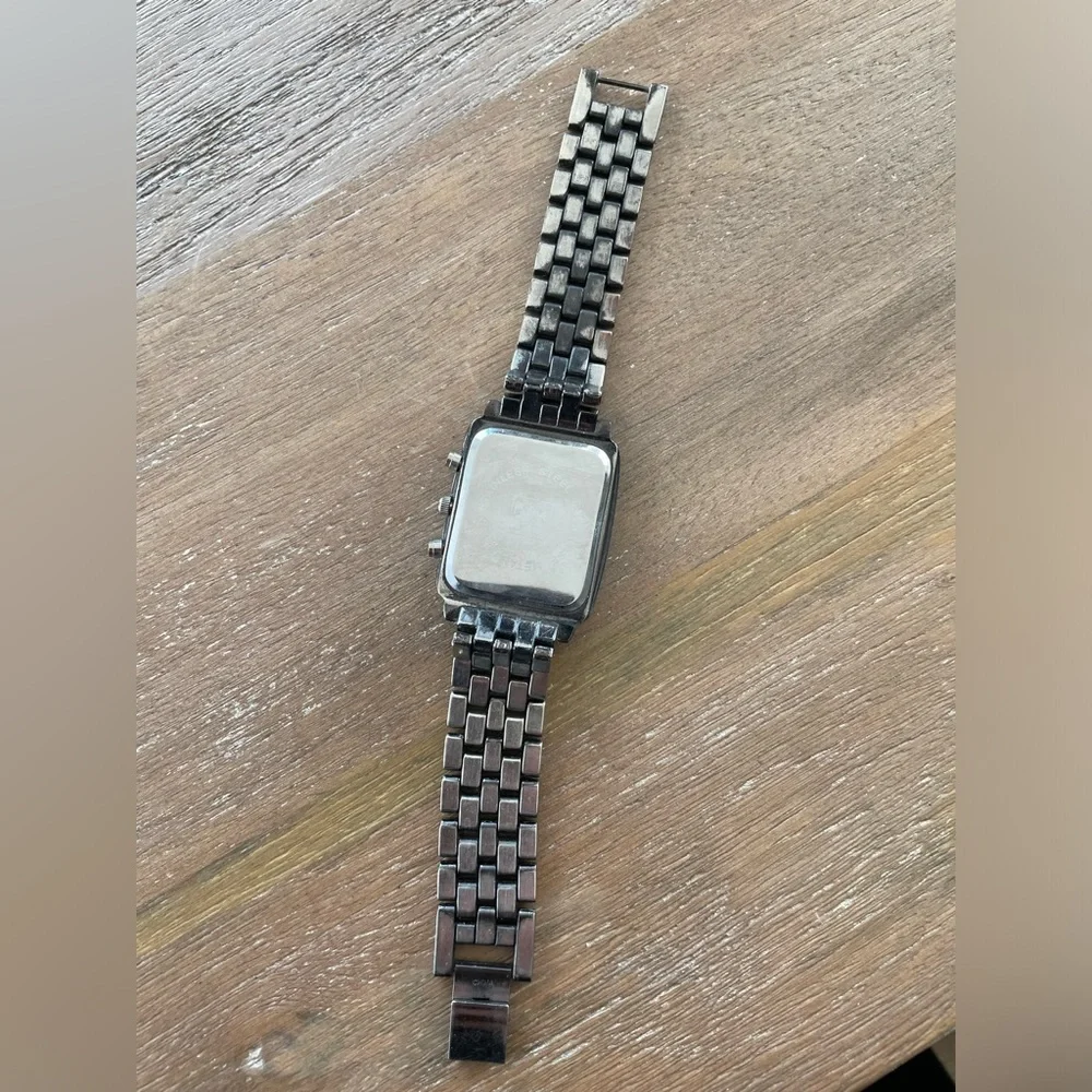 NY&C Watch - Picture 2 of 2